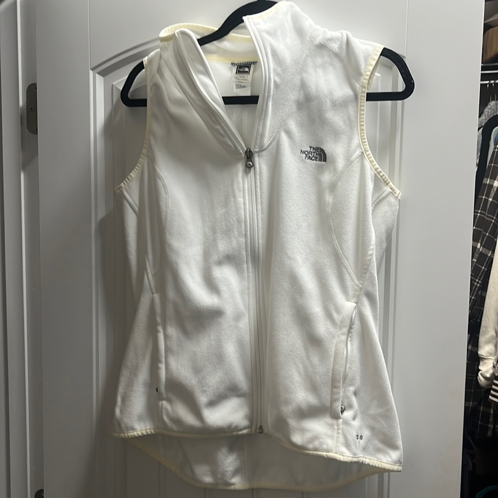 Women’s north face vest